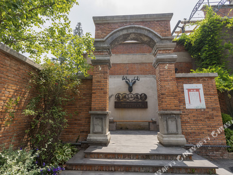 鹿林山居民宿(襄阳603文创园店)