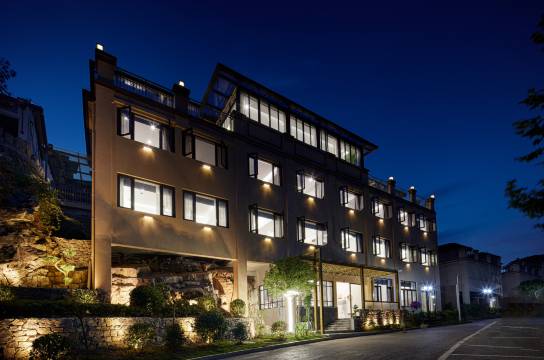 仙女山驻夏民宿