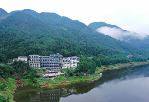 Wawushan View Island Resort (Yanu Lake) Hotel Overview