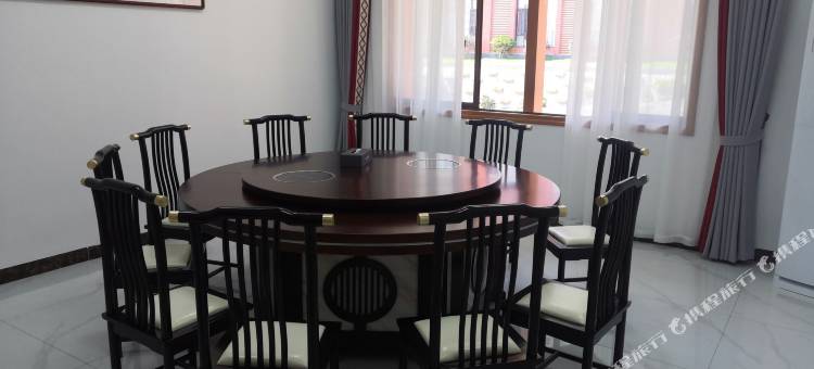 麻江深蓝酒店(双拥广场店)图片