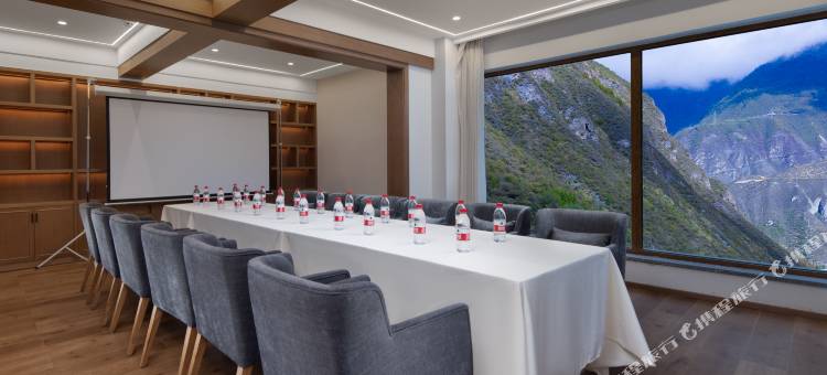 毕棚沟观山望月酒店图片