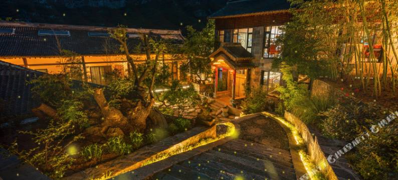 云台山朴居湖畔酒店图片