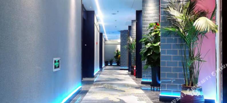 乌鲁木齐圣丹亚凯富电竞酒店图片
