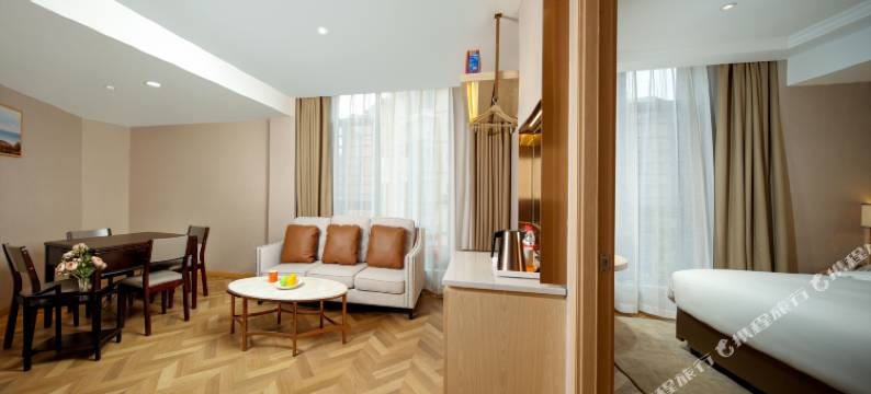 维也纳酒店(开州区汉丰湖店)图片