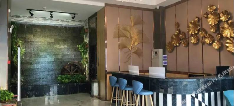 蓝欧尚品酒店图片