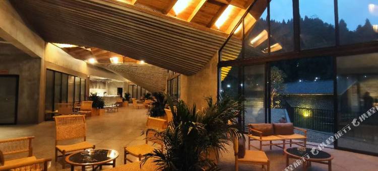 202村温泉民宿图片