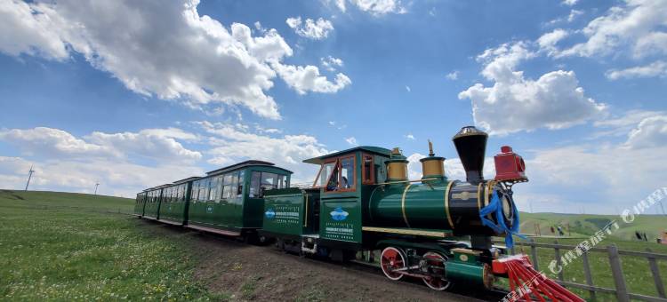 格林豪泰智选酒店(乌兰察布之夜高铁站万达广场店)图片