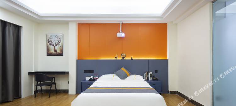 小鹿辰客酒店(儋州那大镇夏日广场店)图片