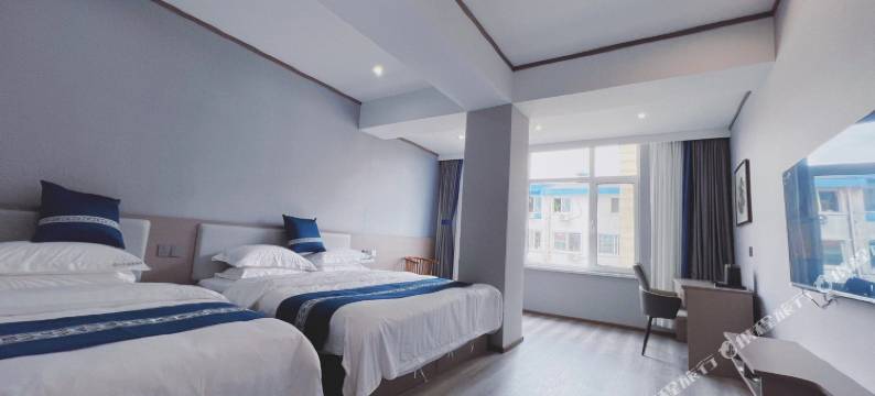 铭江悦温泉酒店(丹东鸭绿江江畔安东老街店)图片