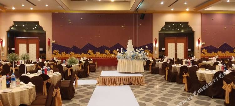 苏攀武里酒店(Songphanburi Hotel)图片