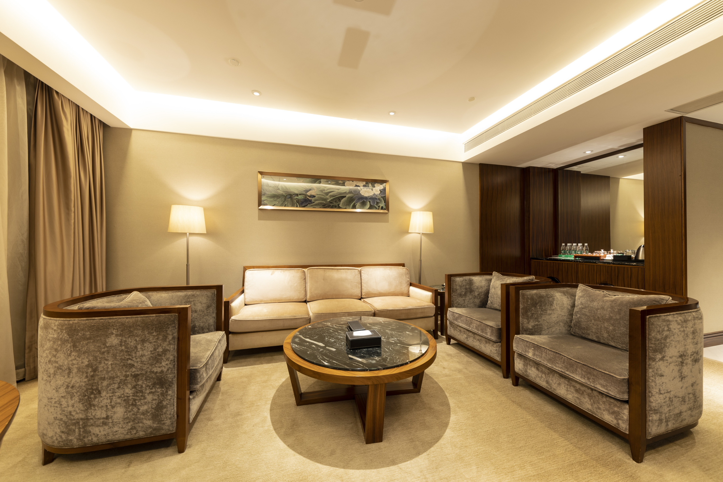 The L'Hermitage Hotel Shenzhen Over view