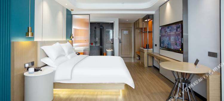 惠来金泰湾轻居酒店(宏泰购物广场店)图片