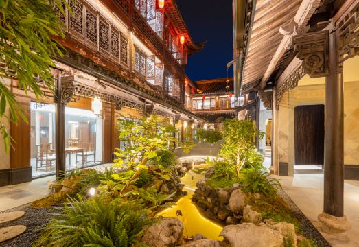 Floral Lux Hotel·Lotus Pond Moonlight hotel (Shaoxing Keyan Scenic Area) Hotel Overview