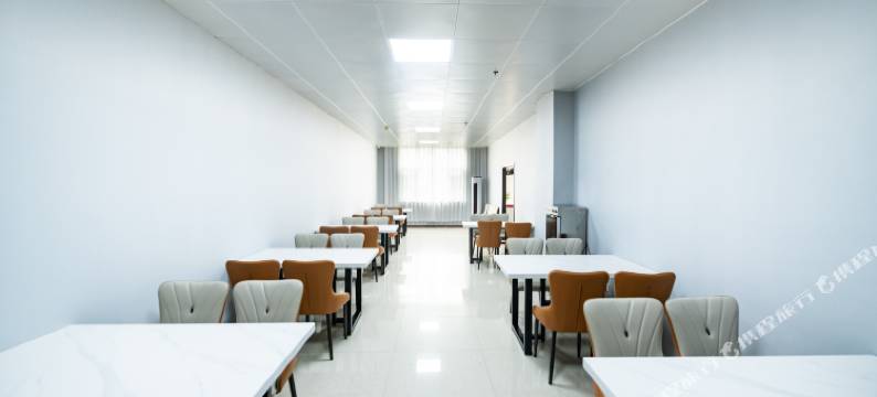 雅舍酒店(临沂经济开发区国际会展中心店)图片