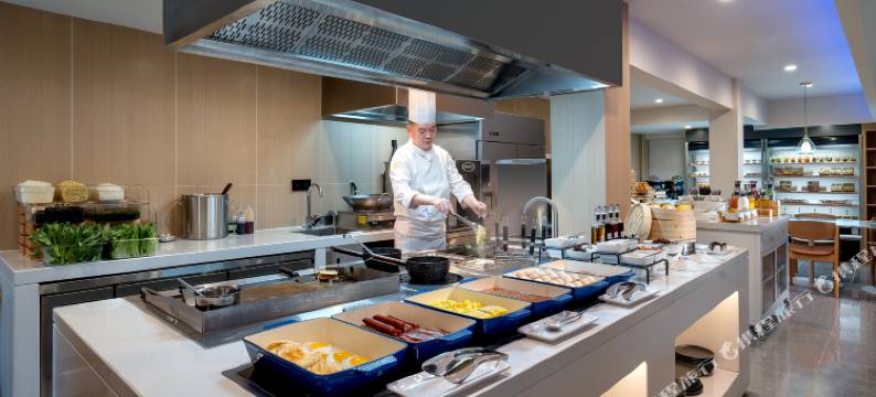 君亭尚品酒店(深圳东门罗湖口岸店)图片