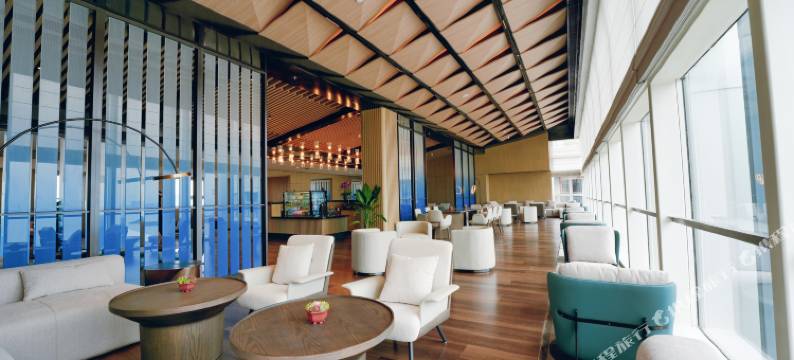 上海滴水湖斯南格尔精选酒店图片