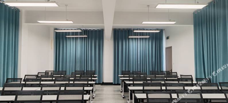 顾里酒店(临海台州学院店)图片