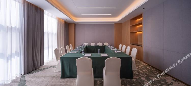 岷山景韵大酒店(高铁北站店)图片