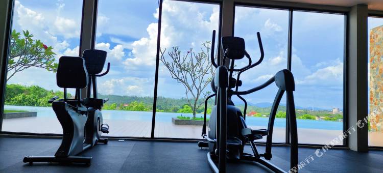 KLIA Lili Residensi 5+2 PAX 带华丽泳池(KLIA Lili Residensi 5+2 PAX with Splendid Pool)图片