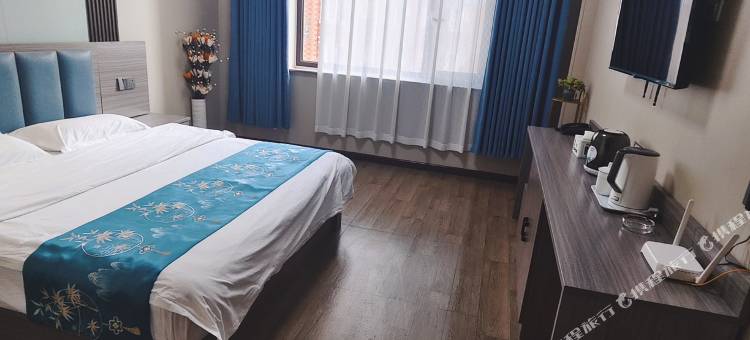 桓仁百盛宾馆(音乐喷泉章樾公园店)图片