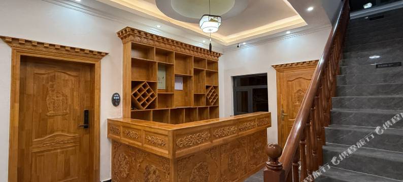 桑沛山居民宿(扎尕那大景区游客服务中心店)图片