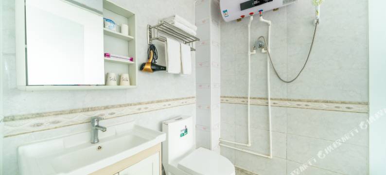 贺赫李山庄酒店(乌兰布统店)图片