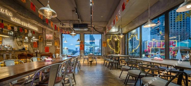 花筑·爱屿民宿(火炬八街海水浴场店)图片