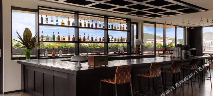 SFEEL设计师酒店(香格里拉独克宗古城店)图片