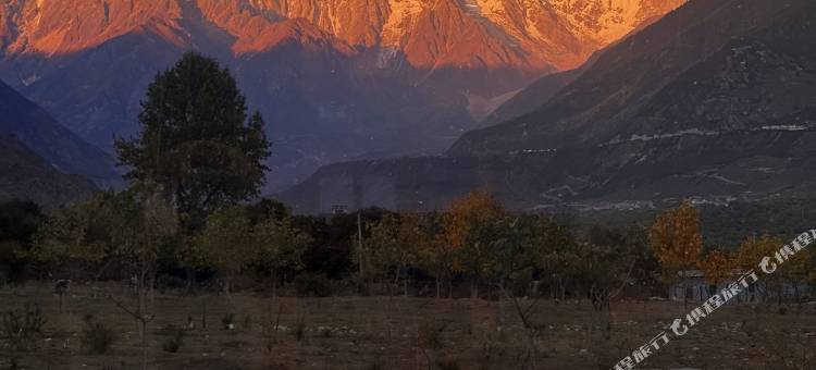 康桑·桃林雪山木屋藏墅图片