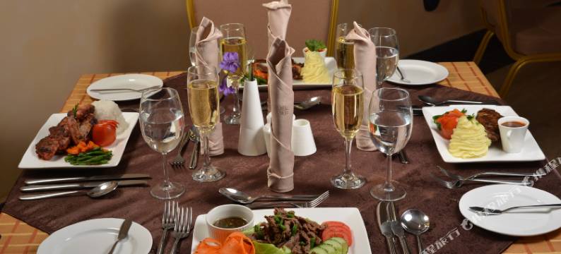 仲夏旅馆(Summerdale Inn)图片