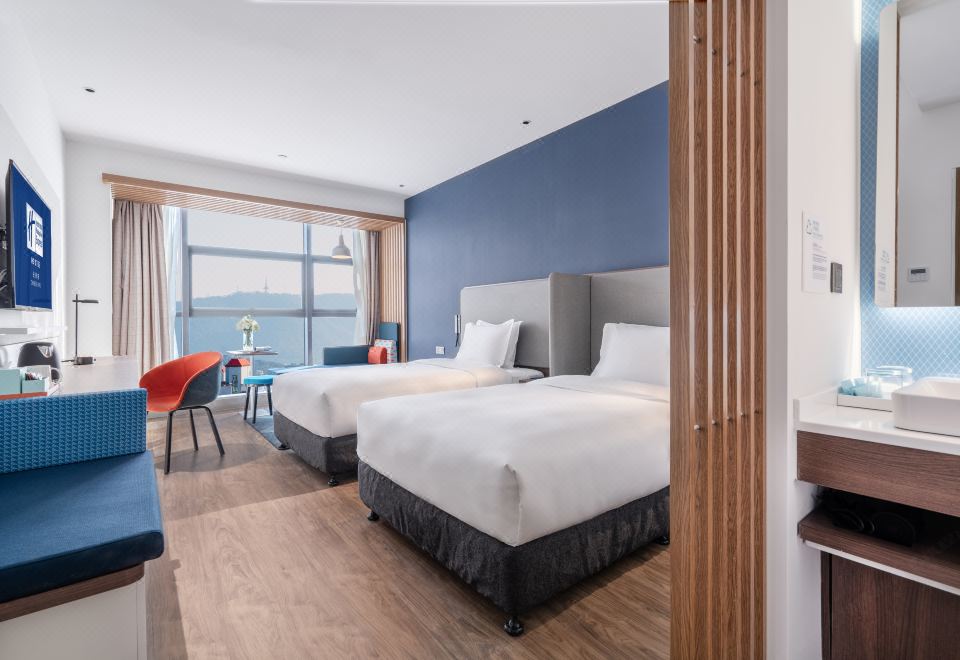  Hotel Overview