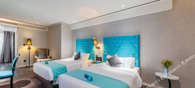 希岸酒店(重庆解放碑步行街洪崖洞店)图片