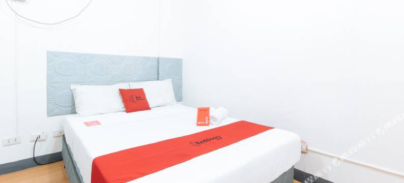 红多兹酒店@拉斯皮尼亚斯CAA路(RedDoorz @ CAA Road Las Pinas)图片