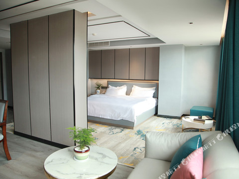 壹家酒店(盐源县人民医院店)