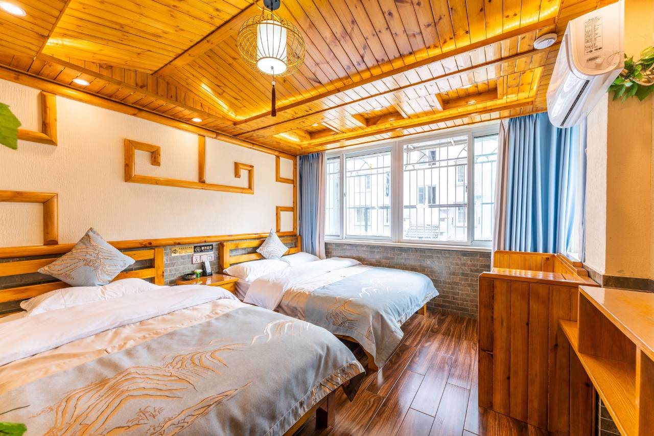 普陀山那些年一路有你客栈