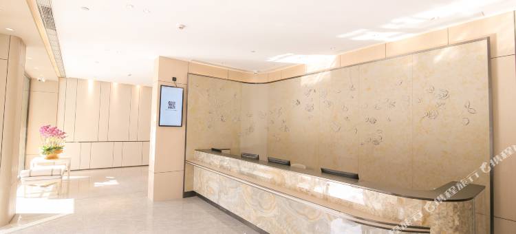 万霖精品酒店(龙湖广场店)图片