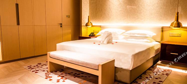 海东华蓉柏豪酒店图片