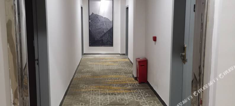 快8连锁酒店(深圳松岗溪头地铁站店)图片