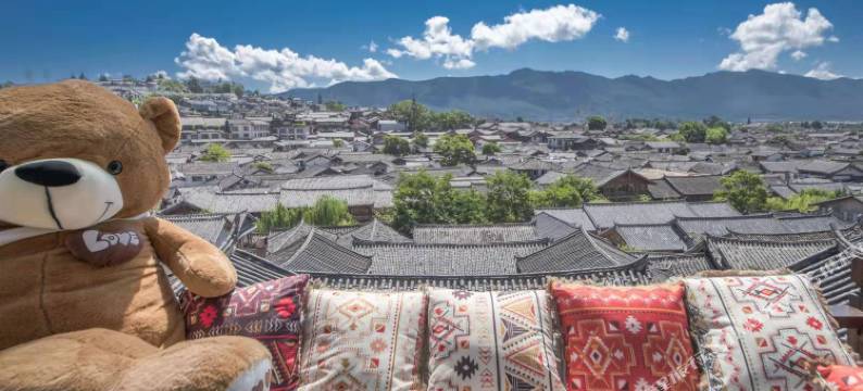 琼楼夜月·俏半山设计师空中花园观全景美宿(丽江古城大水车店)图片