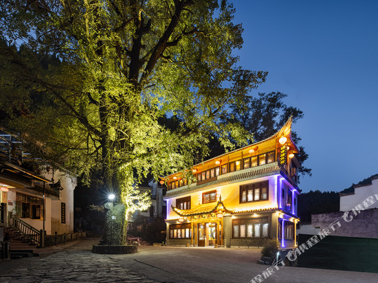 婺源银杏楼·艺术美宿(石城红枫度假区)