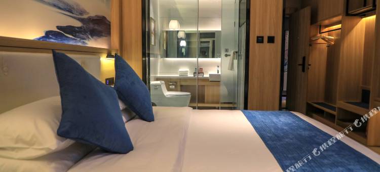 H酒店(沁水嘉峰店)图片