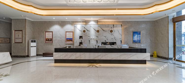 兰舍轻奢酒店(南充火车站店)图片