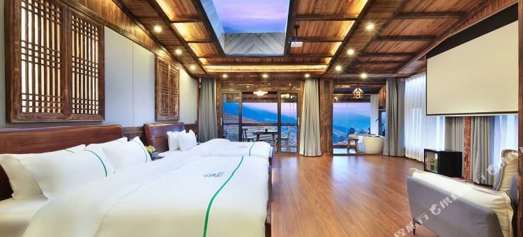 霞梯瑞景民宿(龙脊金坑大瑶寨梯田观景台店)图片