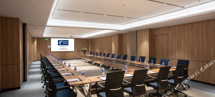 汕头中心智选假日酒店图片