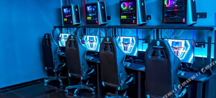 雷神电竞酒店(泸州这有光万达广场店)图片