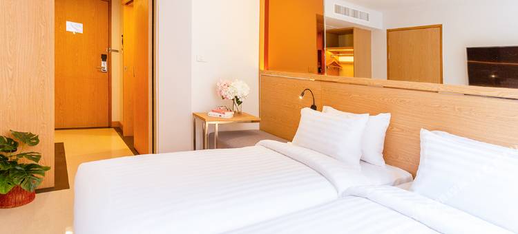 FX纳娜酒店(FX Hotel Nana)图片