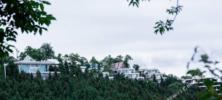 云孚里悬崖酒店·野奢酒店(七里坪镇店)图片