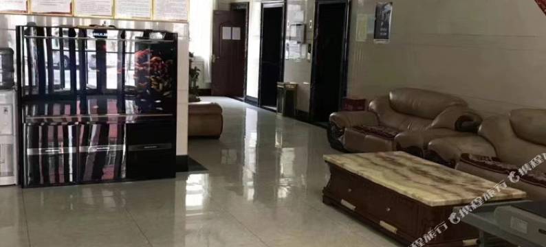 伊宁朗悦商务酒店图片