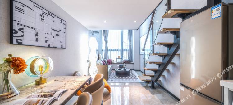 铂斯登行政公寓(深圳坂田地铁站坂田万科广场店)图片