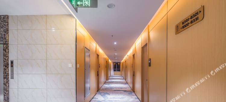 青岛智胜锦钰酒店(山东科技大学万达广场店)图片